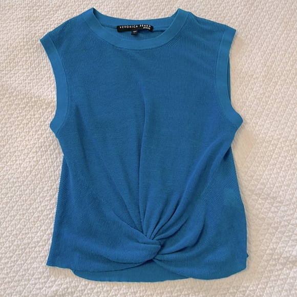VERONICA BEARD
Kellen Turquoise Front Knot Sleeveless Sweater - Picture 4 of 5